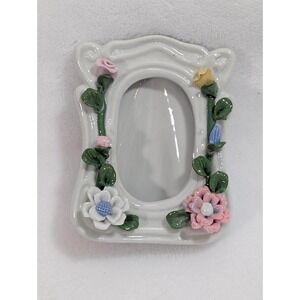 NIB Miniature Floral Porcelain Photo Frame Vintage White Flower 1.5x2.5 Picture